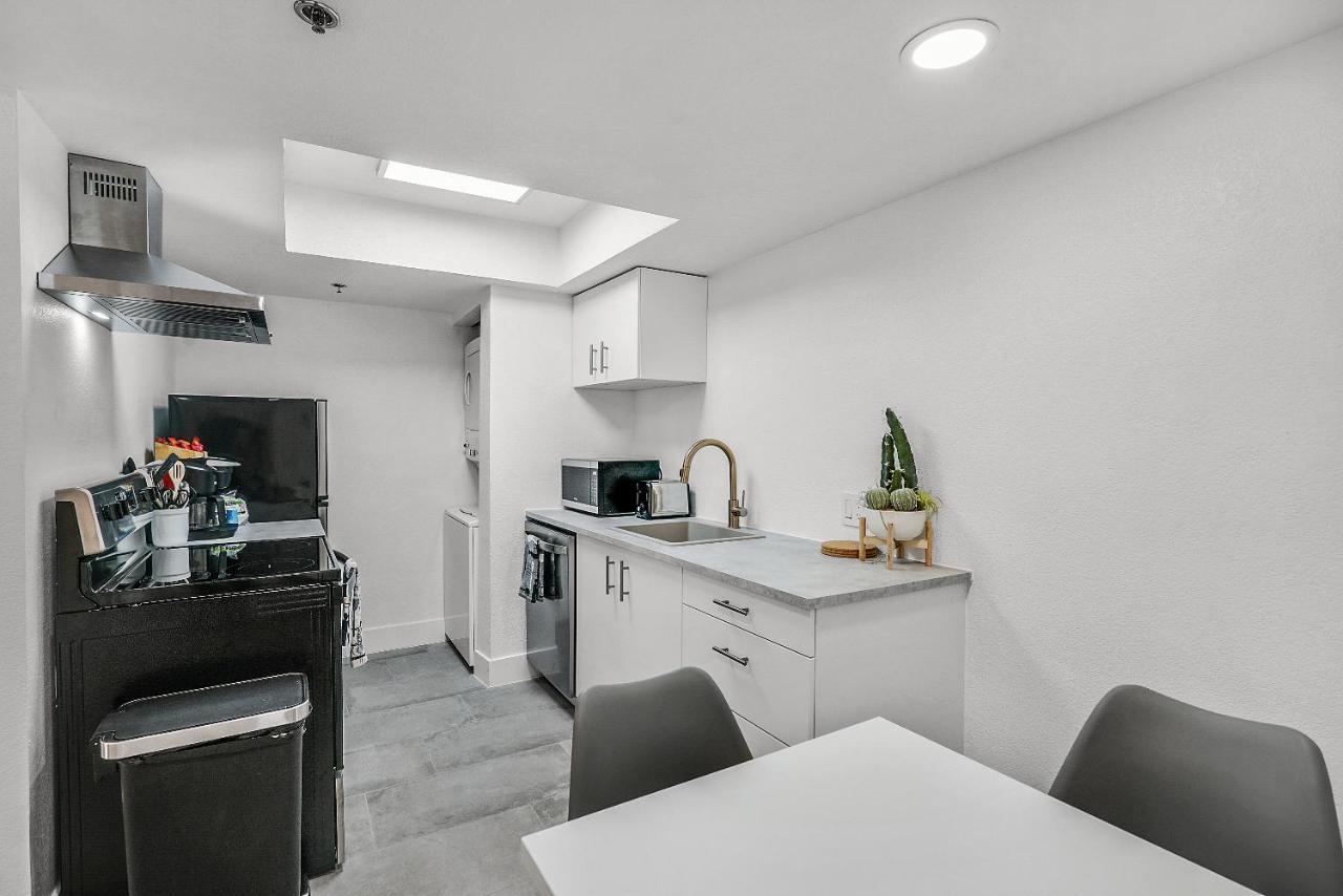 Condo Close To Strip And Raiders Stadium Las Vegas Exterior foto